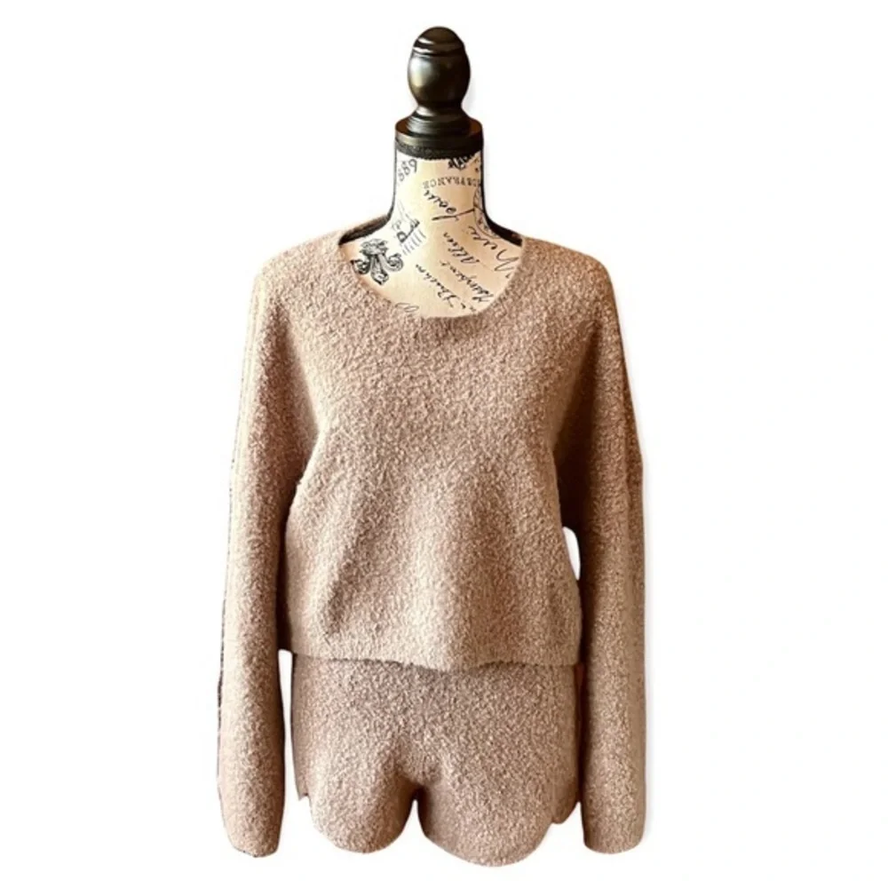4th & Reckless Kairo Bouclé Sweater Lounge Set Tan Small | Cozy Bell Sleeve